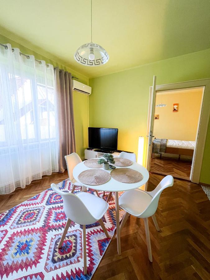 Noni'S Old Town Apartment Sibiu Buitenkant foto